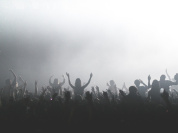 concert festival ambiance