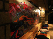 Les Ecuries : nouveau bar culturel, artistique et solidaire à Paris 