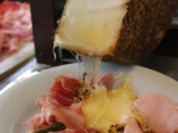 Le Buffet de la Gare lance sa raclette à volonté