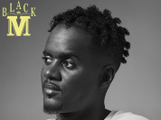 Black M en rencontre et mini concert gratuit à la Fnac Bercy Village