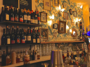 L'Impasse : mi-bar mi-atelier d'artistes