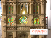 Exposition LEGO à l'Hôtel de Ville - façade de Notre Dame de Paris