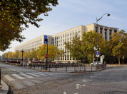 Le saviez-vous ? Cette université parisienne se situe dans l'ancien siège de l'OTAN