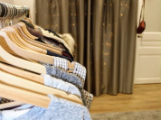 Pampleon, la boutique de vêtements " grande taille ", ouvre son showroom à Paris