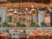 Couvre-feu : À Paris, un hôtel propose une formule diner et chambre à moins de 60€