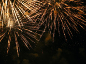 14 juillet 2022 à Thiais (94) : feu d'artifice en mode années 80 pour la Fête Nationale