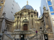 Bazar de la Charité, chapelle Notre-Dame-de-Consolation
