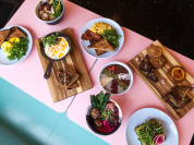 Le restaurant de l'hôtel Grand Amour invite le chef californien Ari Taymor