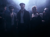 Apaches de Paris, l'expérience immersive dans un bar au Café Grévin