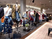 Le second Abercrombie & Fitch de France ouvre à Parly 2