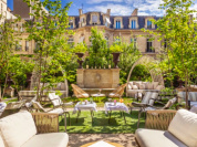 Apicius dévoile une terrasse corse pour l'été 2021