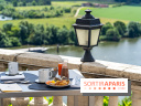 Le Brunch à volonté du belvédère au Domaine de la Corniche dans les Yvelines - photos - table en terrasse avec vue