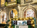 Un Ralph's Coffee Truck devant la boutique Ralph Lauren Saint-Germain pour Noël 2020