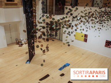 Le synthétique au cœur de l’humain, nos photos de l'expo au Centre culturel canadien