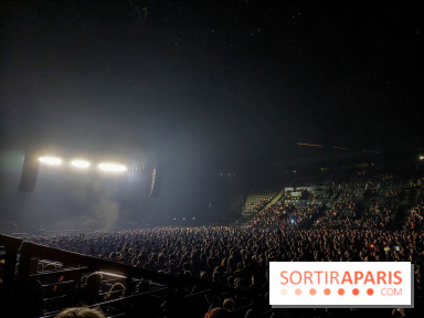 Visuels salles de spectacle et théâtres - Accor Arena Paris intérieur - ambiance public - concert