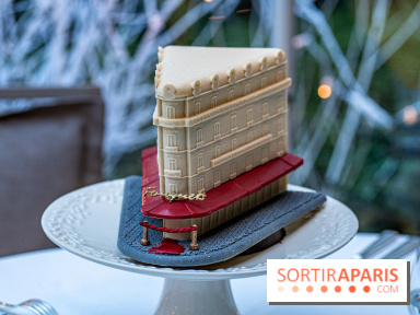 La bûche de Noël de l’Hôtel Barrière Le Fouquet’s Paris 2023