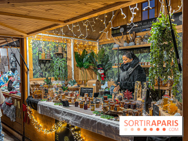 Marché de Noël 2023 au pied de la tour Eiffel - Quai Jacques Chirac