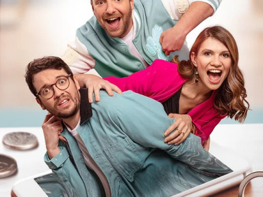 Les Normales, enfin sur scène! , les dernières dates du spectacle au Théâtre du Marais 