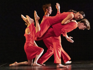 L’Opera Ballet Vlaanderen à La Villette : un dialogue entre générations de chorégraphes
