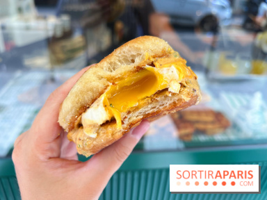 Maurice Sfez Café - Egg and cheese sandwich