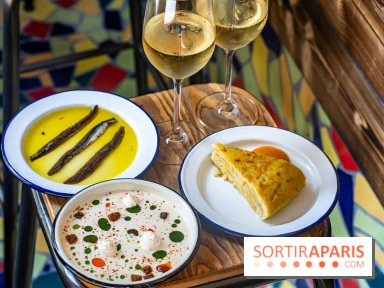 Tina restaurant - bar à Tapas Paris 6  -  Ajo blanco / fromage frais / noisettes - anchois - tortillas