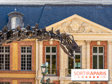 Un dinosaure géant au Château de Dampierre - Jurassique au Château de Dampierre