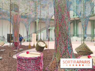 Ernesto Neto tisse une nouvelle installation monumentale gratuite au Grand Palais, nos photos