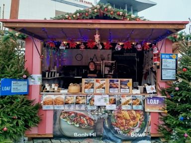 Loaf Restaurant au Marché de Noël Suisse de la Vilette