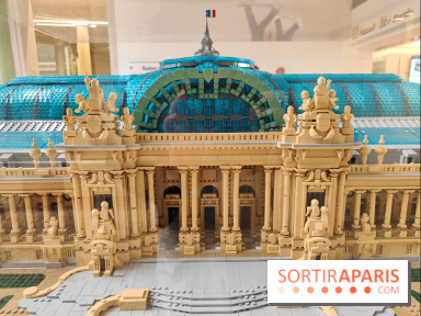 Insolite : assistez au montage en live d'une maquette LEGO du Grand Palais