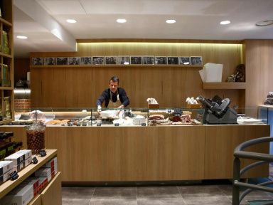 L'épicerie fine Papa Sapiens investit la rive gauche