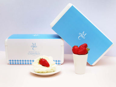 La véritable fraise chantilly livrée partout dans Paris