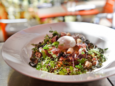 La nouvelle salade healthyBar Long du Royal Mon My Blend au Bar Long du Royal Monceau