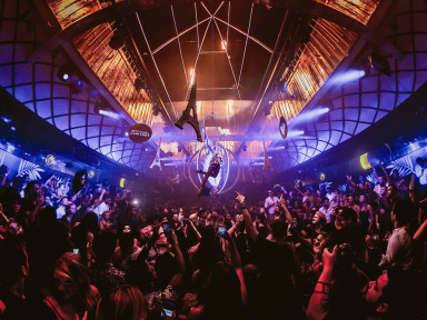 So Happy in Paris Michael Canitrot