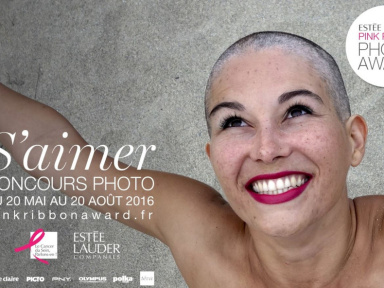 exposition Pink Ribbon award square de la Tour Saint-Jacques