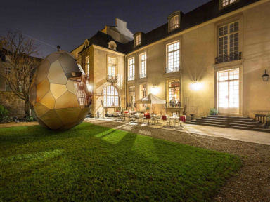 Un sauna insolite à l'Institut Suédois 