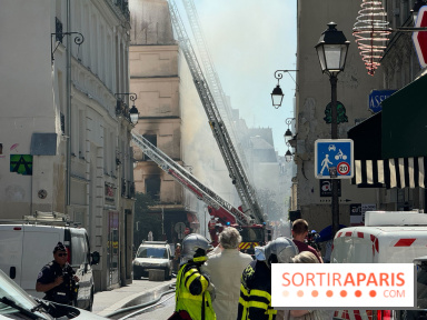 Un incendie en cours à Paris dans le Marais, près du BHV et de l’Hotel de Ville