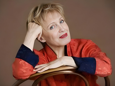 Nicole Croisille, voix inoubliable de 'Un homme et une femme', s'est éteinte à 88 ans