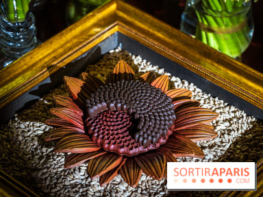 L'Oeuf de Pâques Tournesol du Péninsula Paris, la "Fleur de Lumières" par Anne Coruble