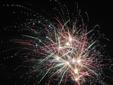 Feu d'artifice du 14 juillet 2019 à Dammarie-les-Lys (77)