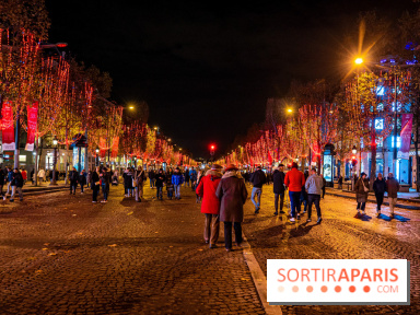 Inauguration des Illuminations de Noël des Champs-Élysées avec Clara Luciani