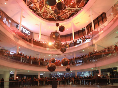 Ouverture du centre commercial Beaugrenelle : le nouveau grand magasin parisien