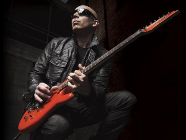 Joe Satriani en concert exceptionnel au Trabendo de Paris
