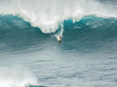 JO de Paris 2024 : Sur quelle chaîne et à quelle heure suivre les épreuves de surf à la TV ?