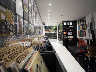 Walrus : le Disquaire Café de Paris