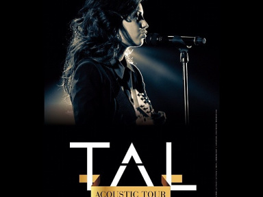 Tal en "Acoustic Tour" au Casino de Paris en 2015