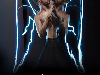 Christophe Willem en concert à l’Olympia de Paris en novembre 2015