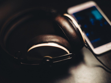 13 novembre : un album créé à l'occasion de la cérémonie commémorative, la liste des morceaux