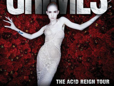 Grimes en concert au Trianon de Paris en 2016