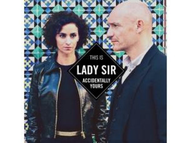 Lady Sir en showcase à la Fnac Des Ternes