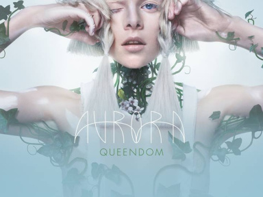  Aurora en concert à La Cigale de Paris en octobre 2018